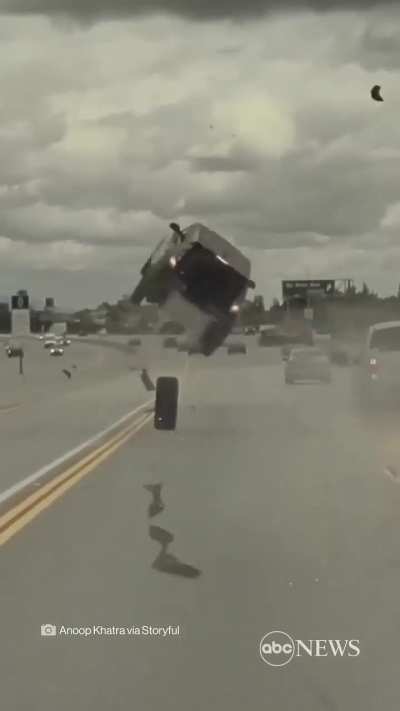 This is why you make sure your lug nuts are on tight…
