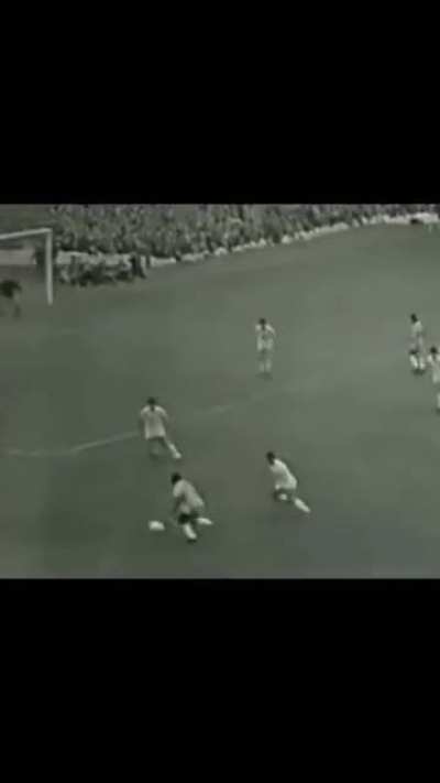 Pelé - The football (soccer) king. Died today, RIP