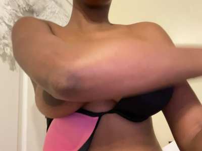 my bra doesn’t hide very much