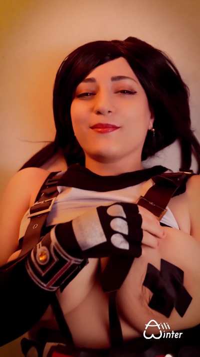 Tifa Lockhart (Aili Winter)