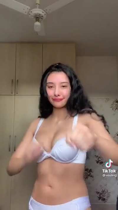 tiktok is basically a porn app now... i’m not complaining tho 👀