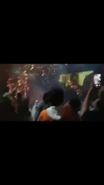 There are Bhai Fans and then there are these fire hazards !!