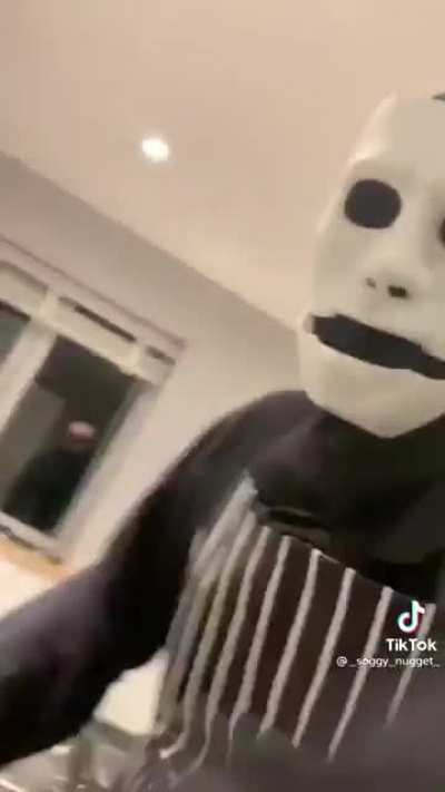 Ele retornou