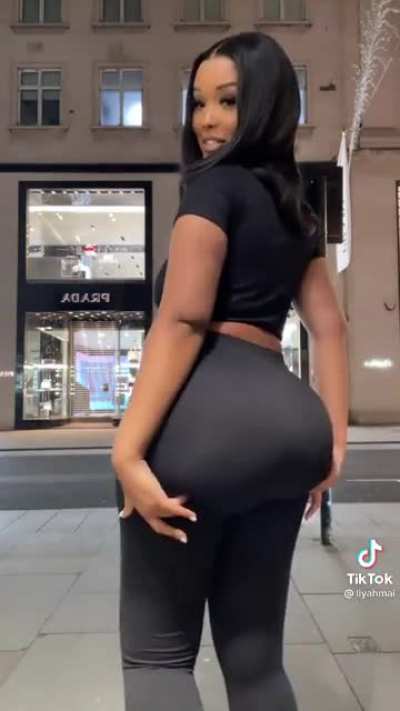 UK BIG BANK
