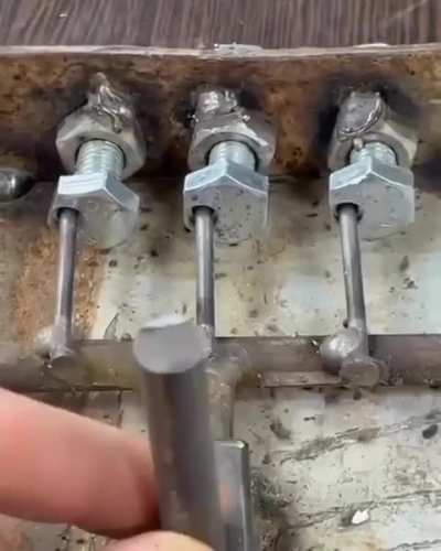Combination lock 