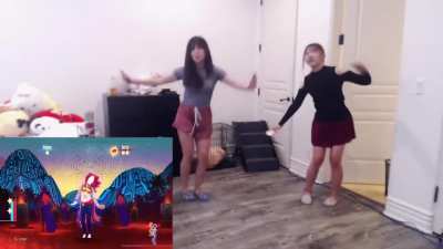 Aria dancing to Hips Don't Lie (2017)
