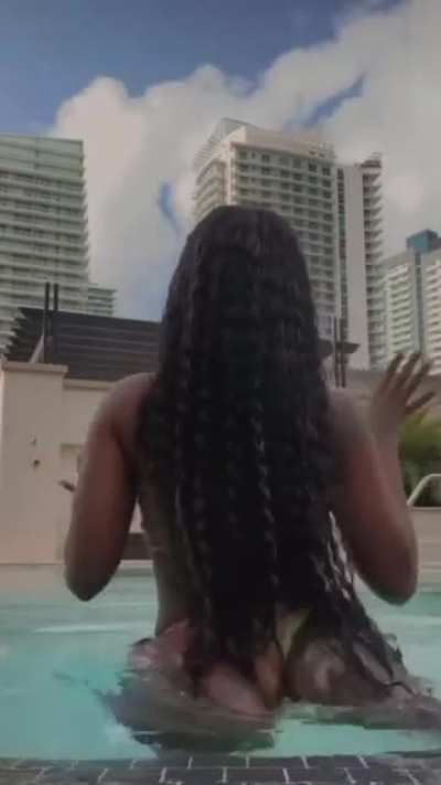 KingDom 🇯🇲🍑🤤😻<wbr>😍❤️