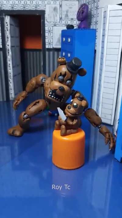 Subiendo memes de fnaf hasta que salga la secuela día 219