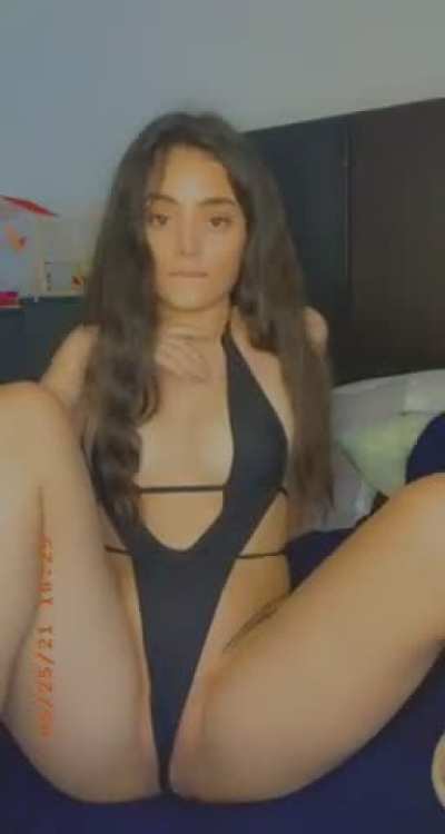 wanna kiss them?