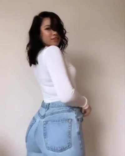 🍑 👖