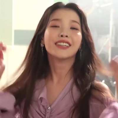 IU