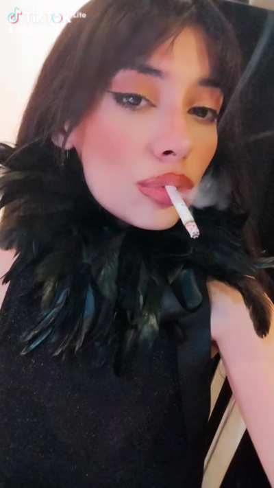 I smoke like I kiss