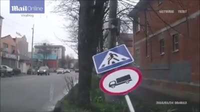 Almost avoiding a car crash