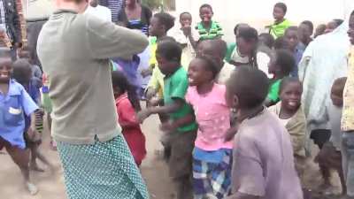 African children hearing the Fiddle for the first time