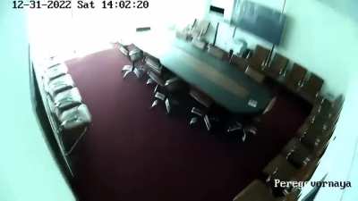 Video of ruzzian rocket strike on center of Kyiv, released. December 31.