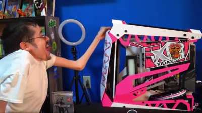 Don’t know if then has been posted before if it’s a repost I can take it down, made me laugh. YouTube video is PC BOOT UP by Ricky Berwick
