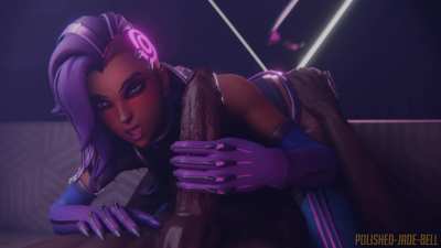 Sombra admiring her new toy(p<wbr>olish<wbr>ed-ja<wbr>de-be<wbr>ll, Evilaudio) [Overwatch]