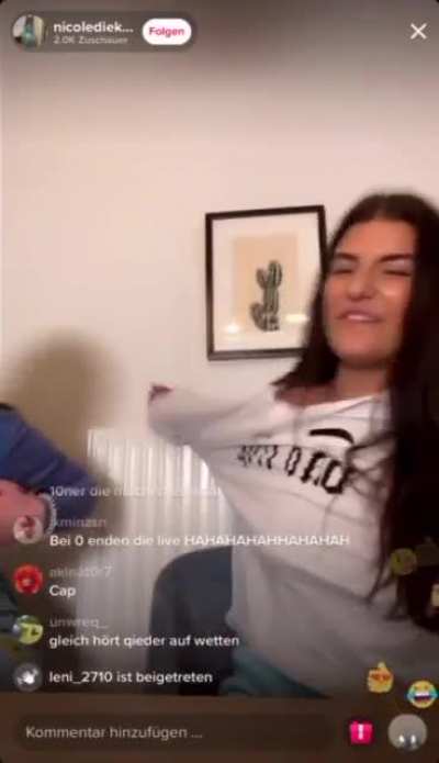 Nicole und Elisa Live Tiktok