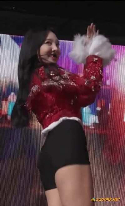 IM NAYEON