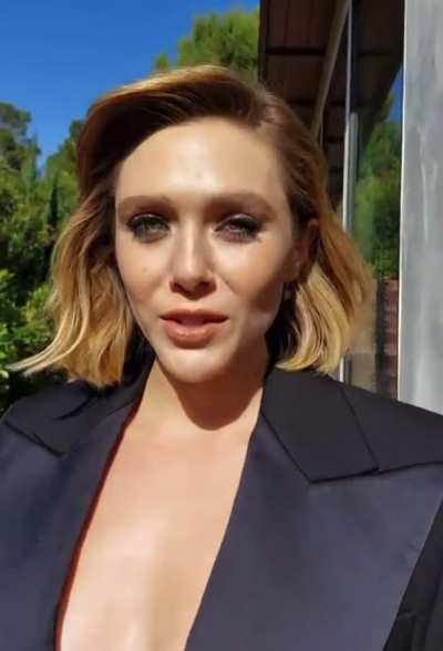 Liz can't help herself showing off her boobs, I'd love to cum on her tits