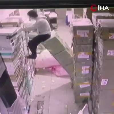 Drop in a hole
