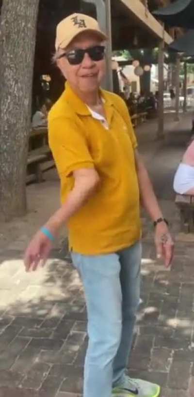 I'm sure this isn't how its supposed to work