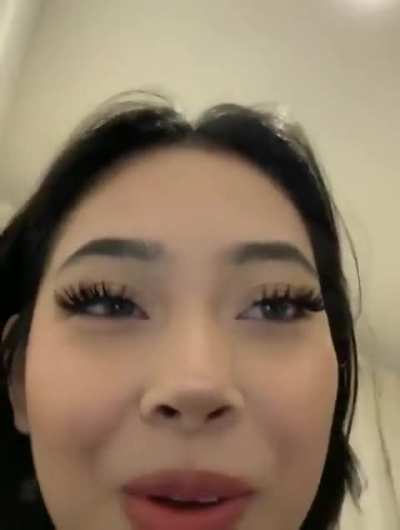 Asian women in 2023 be like: