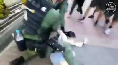 A young girl VS Hong Kong Police