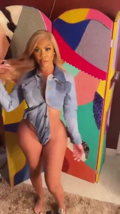 blond vibe