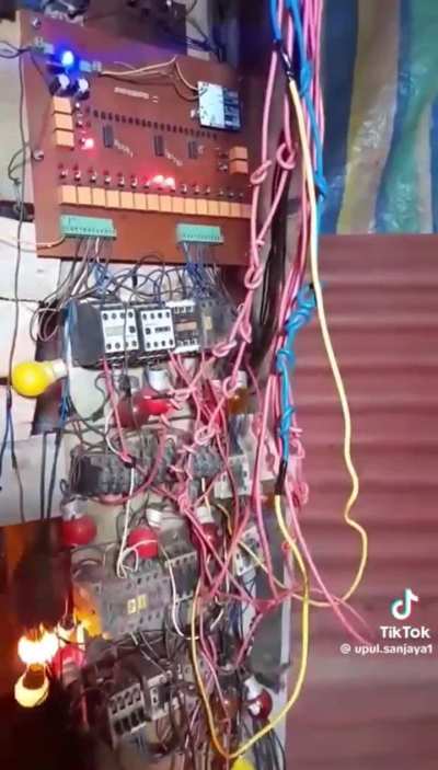 this is what’s controlling a pattern of blinking lights at a venue in Sri Lanka