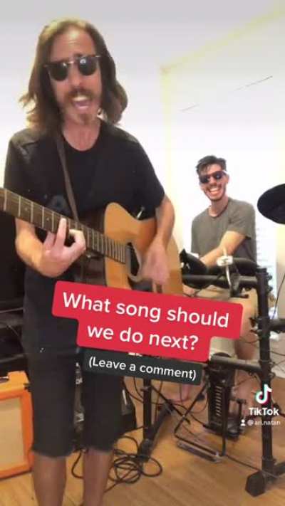 Me and my friend covering Blinding Lights by The Weeknd with an acoustic guitar and an electric drum set