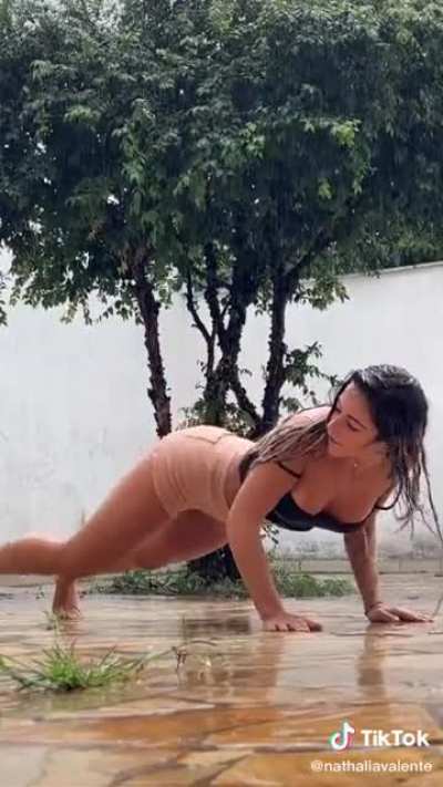 Nathalia valente