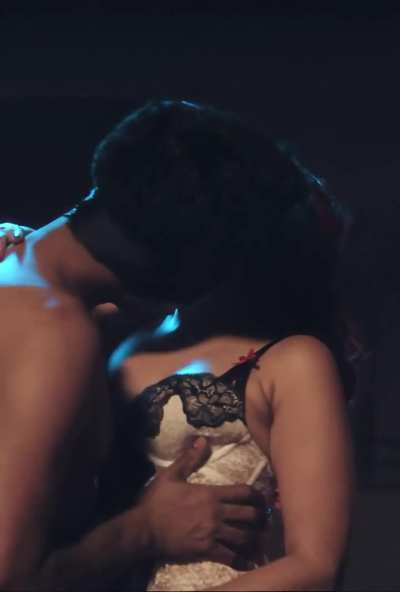 Manjhari Phandis in Fuh se Fantasy