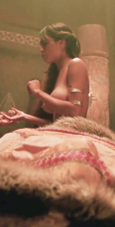 Rosario Dawson