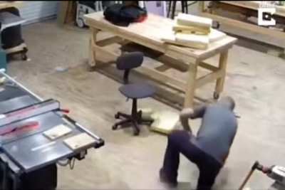 Wood:1 Balls:0