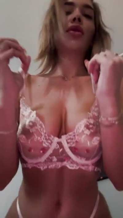 Alexa Sweet (@iam<wbr>alexx<wbr>aswee<wbr>t)
