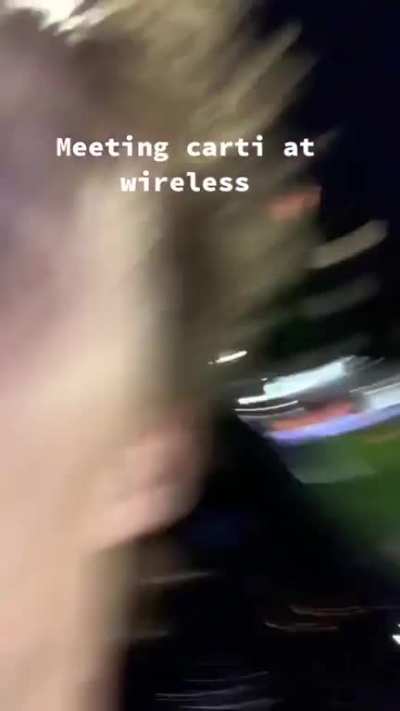 Fans meeting Carti