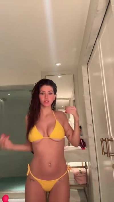 China Suarez