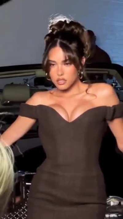 Showed Me Behind the Scenes by glamt<wbr>echst<wbr>evens