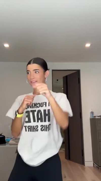 Charli lipsyncing: 