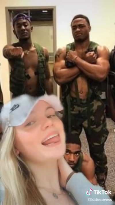 Beautiful Blond<wbr>e👱‍♀️ Totally In Love With Black Guys!