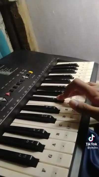 Pa upvote para makita ni kuya kris
