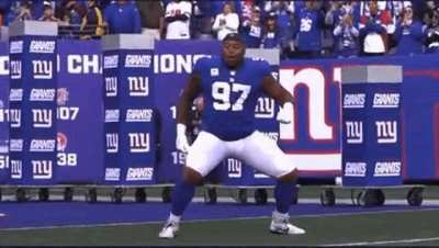 GIANTS FANS BANG THE DRUMS OF WAR - THIS MAN IS CURRENTLY 10TH IN PRO BOWL VOTING WHICH IS AN INSULT TO GOD