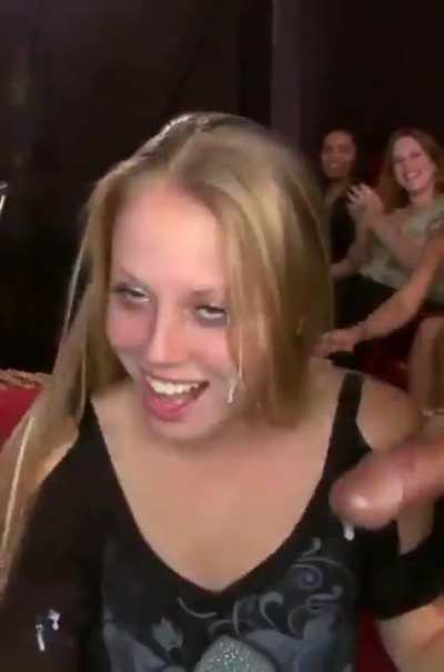 Amazing Party Girl
