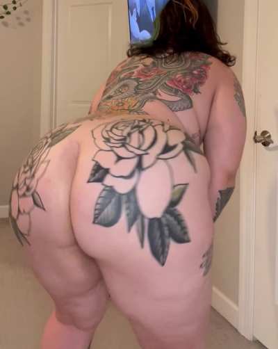 [NC] Do you like when I shake it for you? 