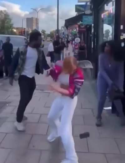 1 man vs 2 women