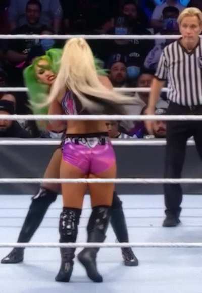 Toni Storm