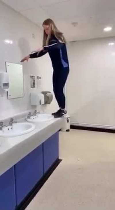 Bathroom star.