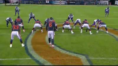 [Highlight] On this day 5 years ago, Jay Cutler delivers a dime to the back of Alshon Jeffery's helmet