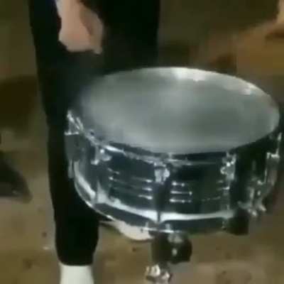 Ⓞ═╦╗